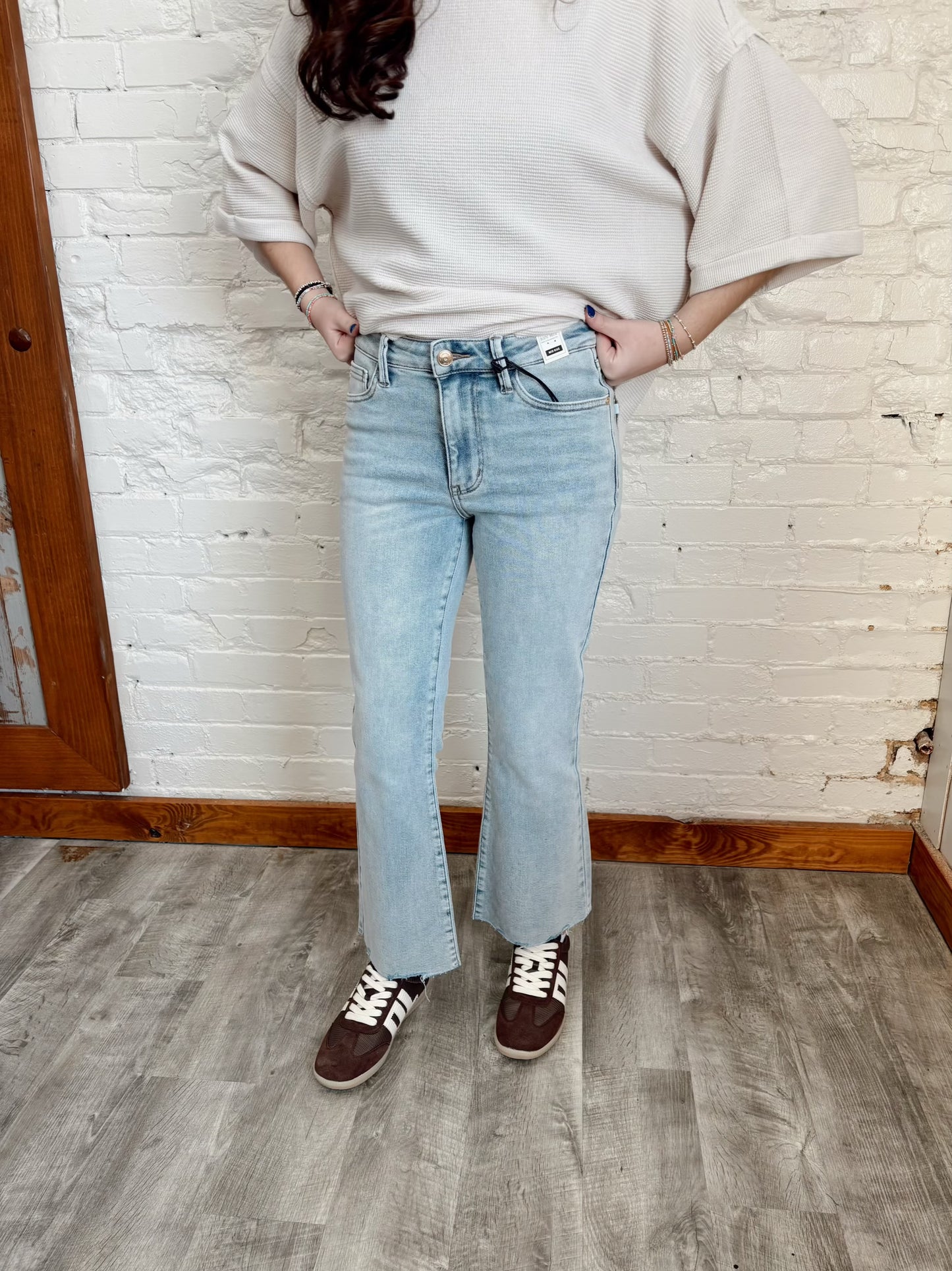Judy Blue Kick Flare Jeans w Raw Hem