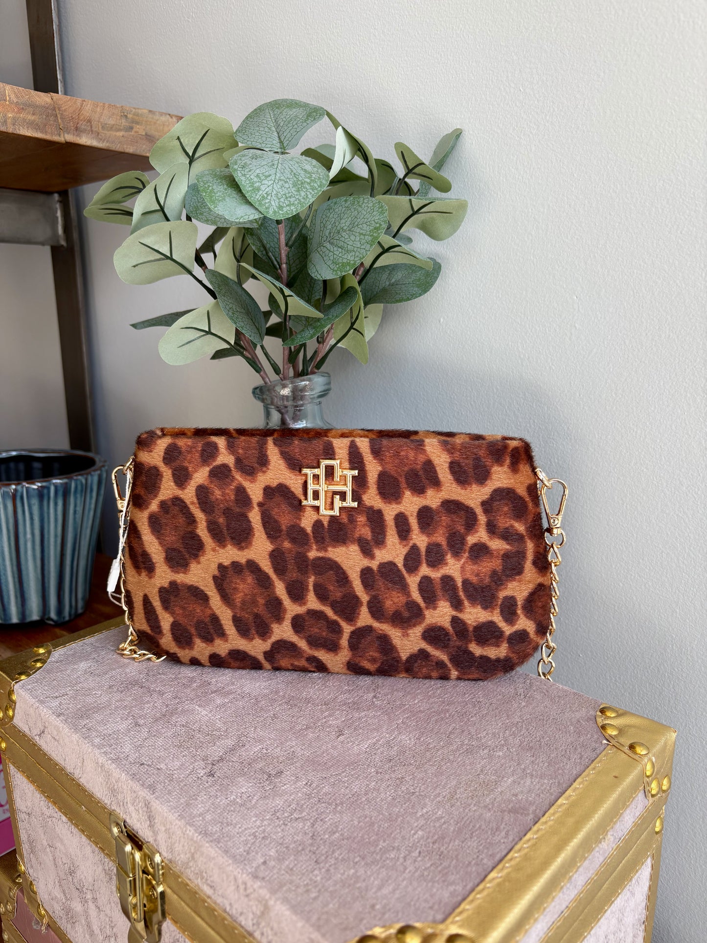 CH Livi Crossbody