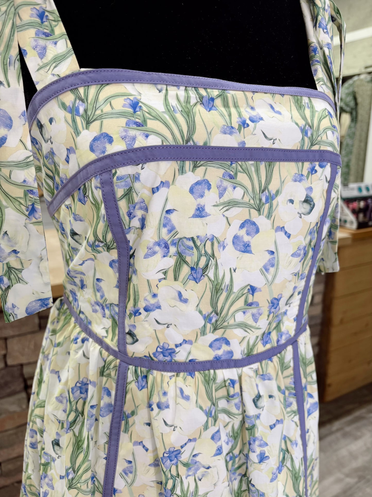 Floral Contrast Midi Dress