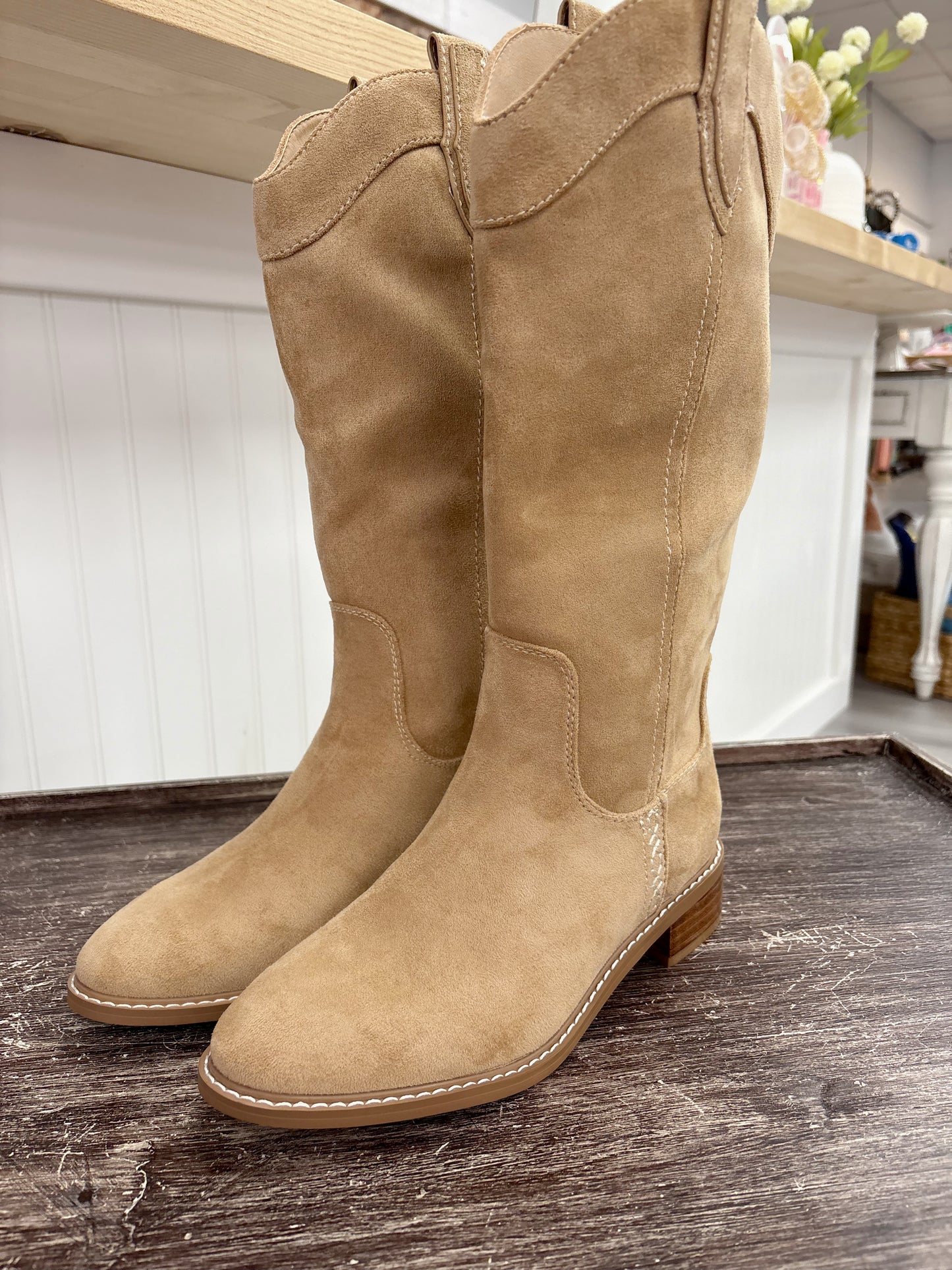 Merida Camel Boot