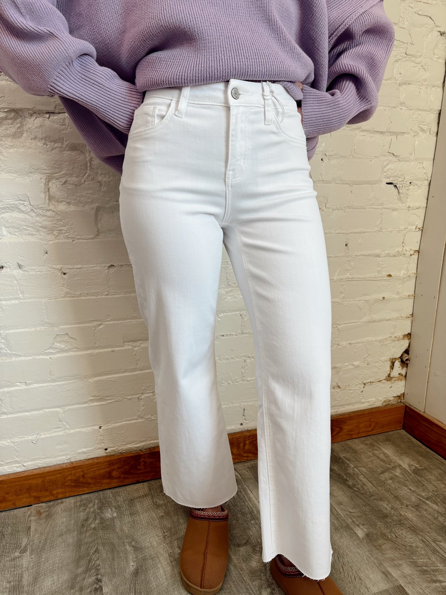 Vervet White HR Crop Jean