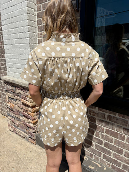 Ruffle Neck Elastic Waist Romper