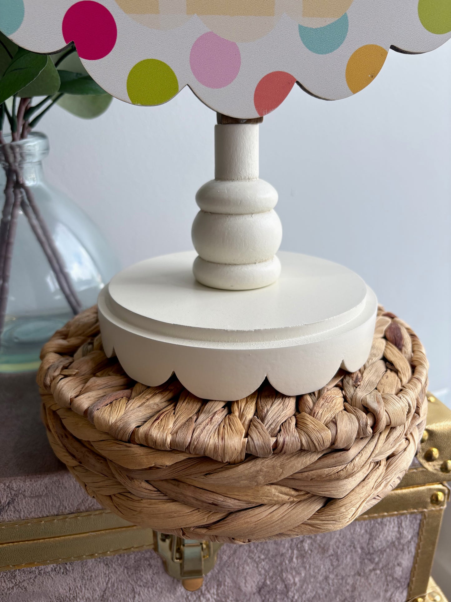White Scalloped Topper Base