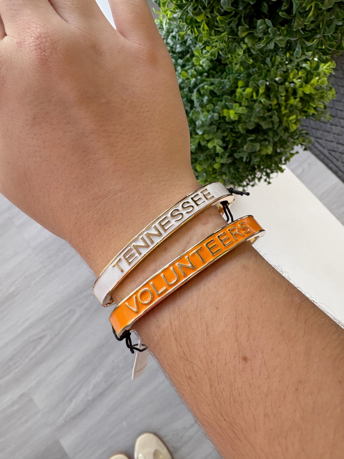 TN VOLS Skinny Enamel Hinge Bracelet