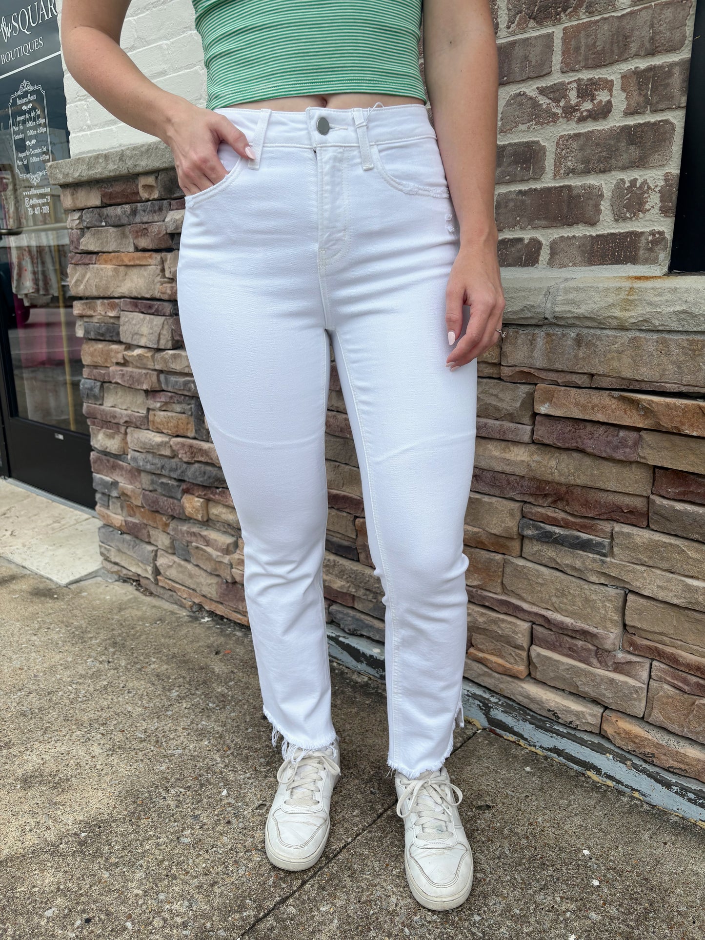 Flying Monkey HR Crop Flare/Step Hem