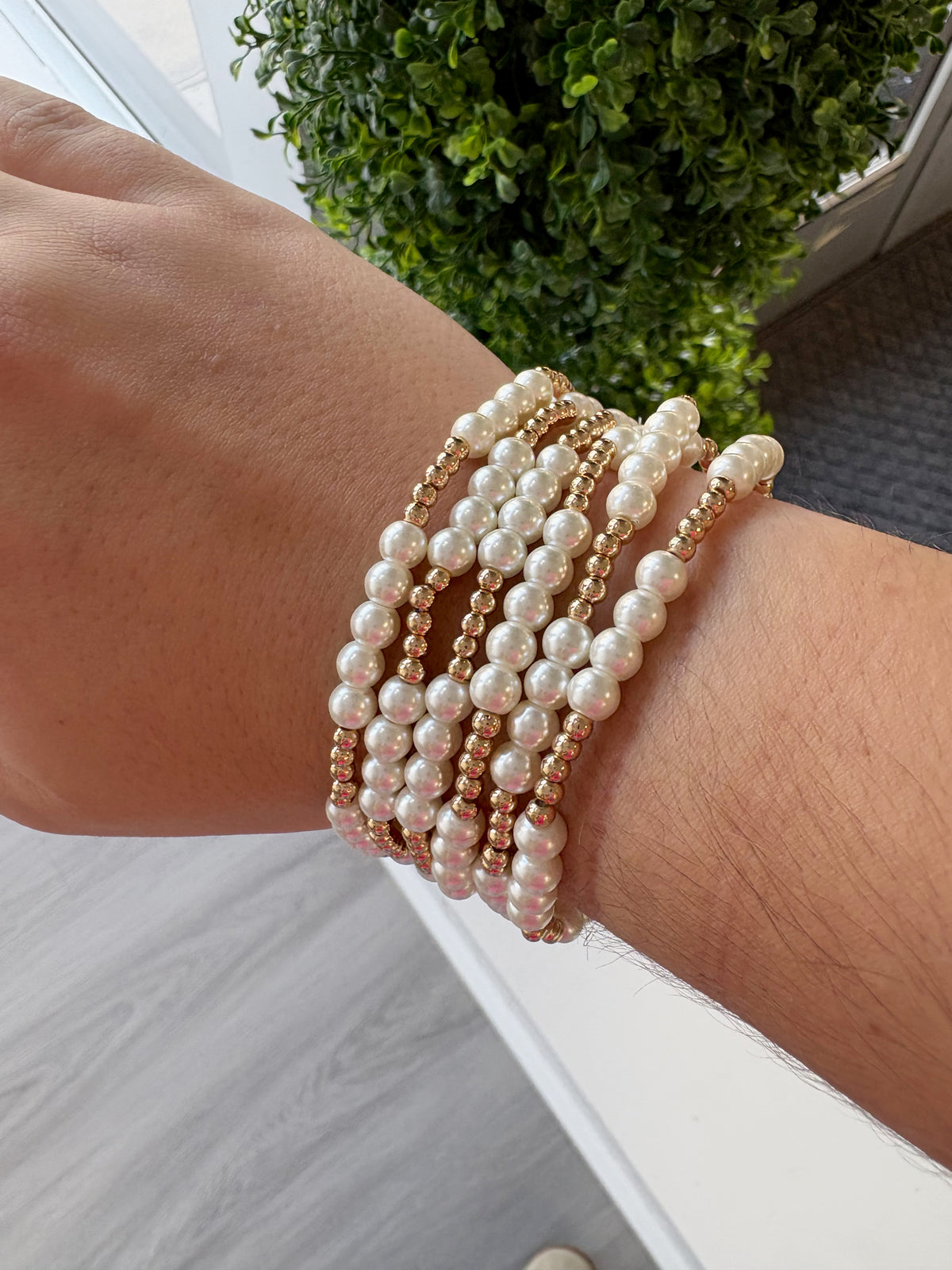 Beaded Bracelet w Pearl Runs