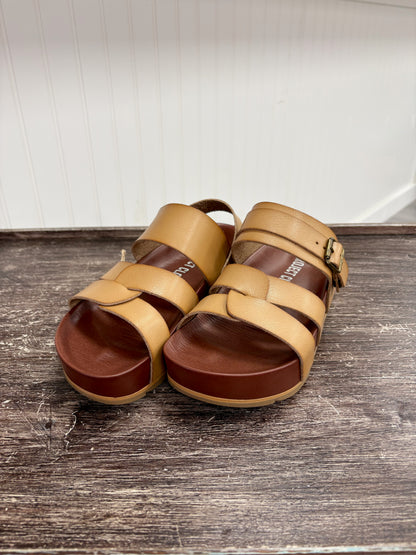 Dune Coastal Sandal