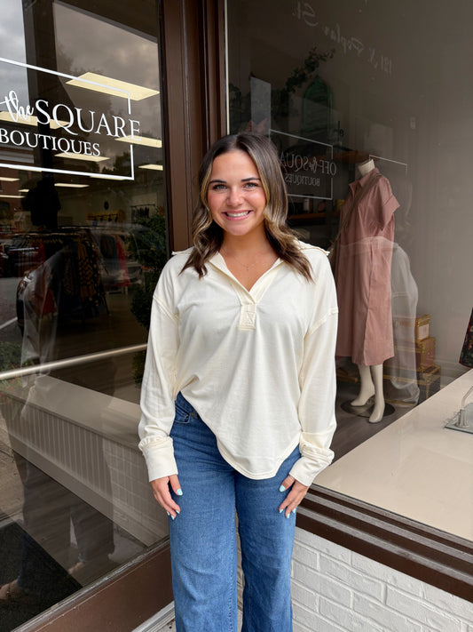 Collared V-Neck LS