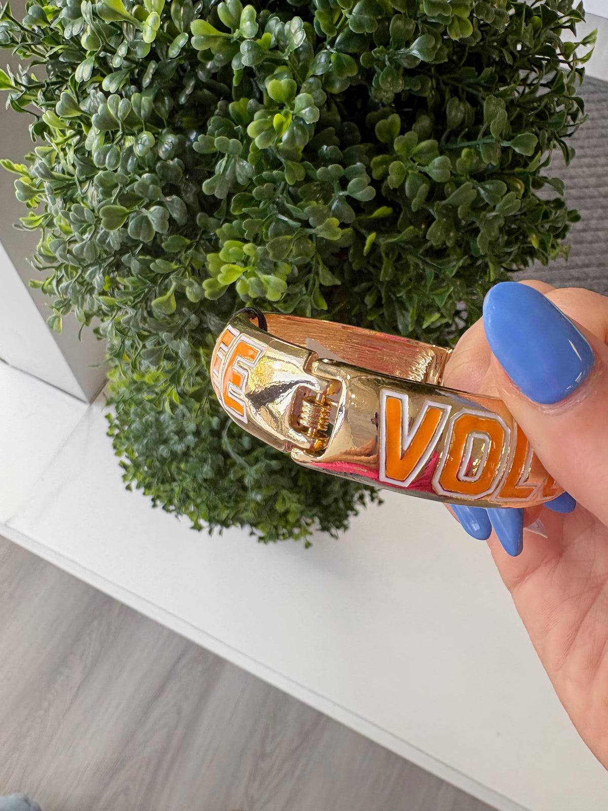 TN VOLS Hinge Bangle Bracelet